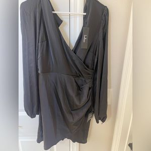 Lulu’s  NWT black dress